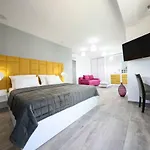 Boutique Cosmopolis