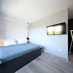 Boutique Cosmopolis