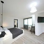 Boutique Cosmopolis Bed and breakfast