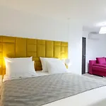 Boutique Cosmopolis