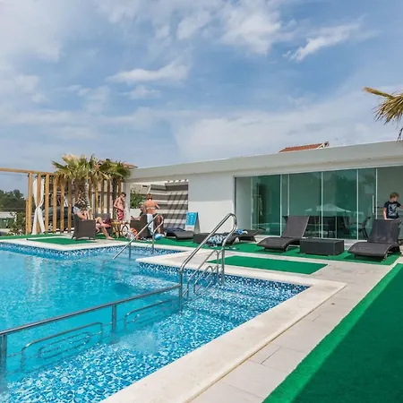 Boutique Cosmopolis 4*