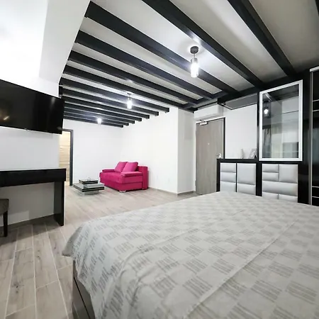 Boutique Cosmopolis Bed & Breakfast 4*