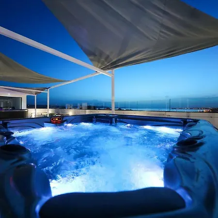 Boutique Cosmopolis 4* Бибинье