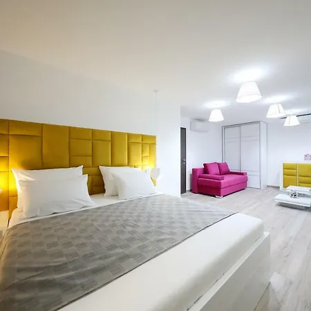 Boutique Cosmopolis 4* 比比涅