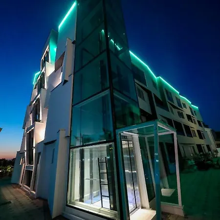 Boutique Cosmopolis 4* 比比涅