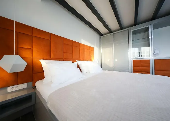 Boutique Cosmopolis B&B