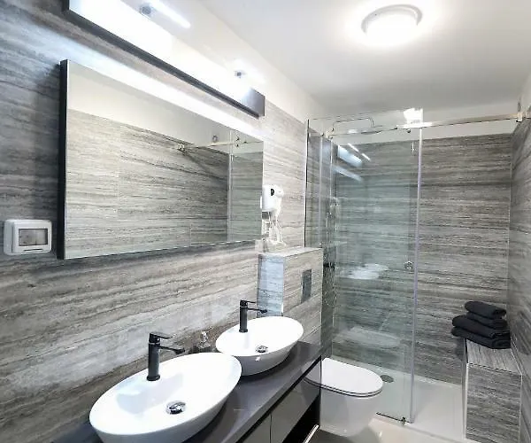 Boutique Cosmopolis Oda ve Kahvaltı Bibinje