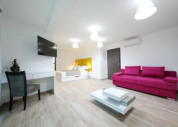 Boutique Cosmopolis 4*