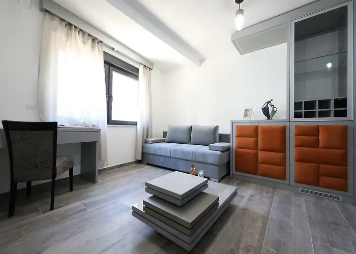 Boutique Cosmopolis 4*