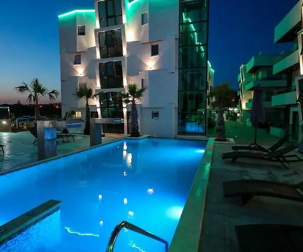 Boutique Cosmopolis krevet i doručak 4*