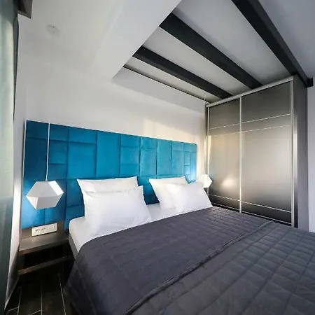 Alojamento de Acomodação e Pequeno-almoço Boutique Cosmopolis