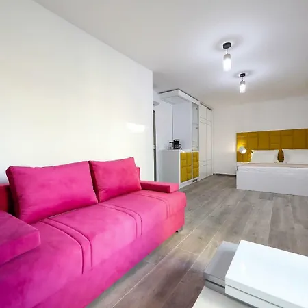 Boutique Cosmopolis 4*