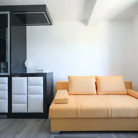 Boutique Cosmopolis 4*