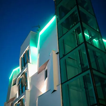 Boutique Cosmopolis